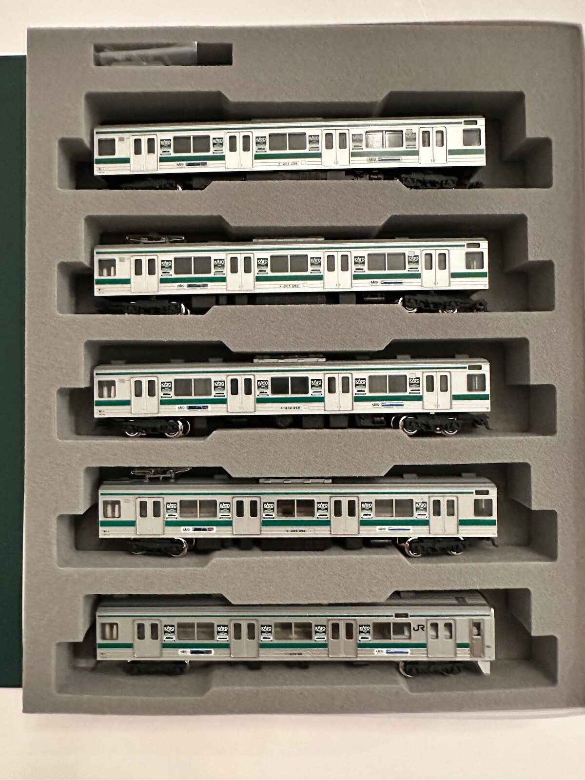 Kato Train 10-481 205 Series Saikyo Line Color 10-Car Set In Original Packaging