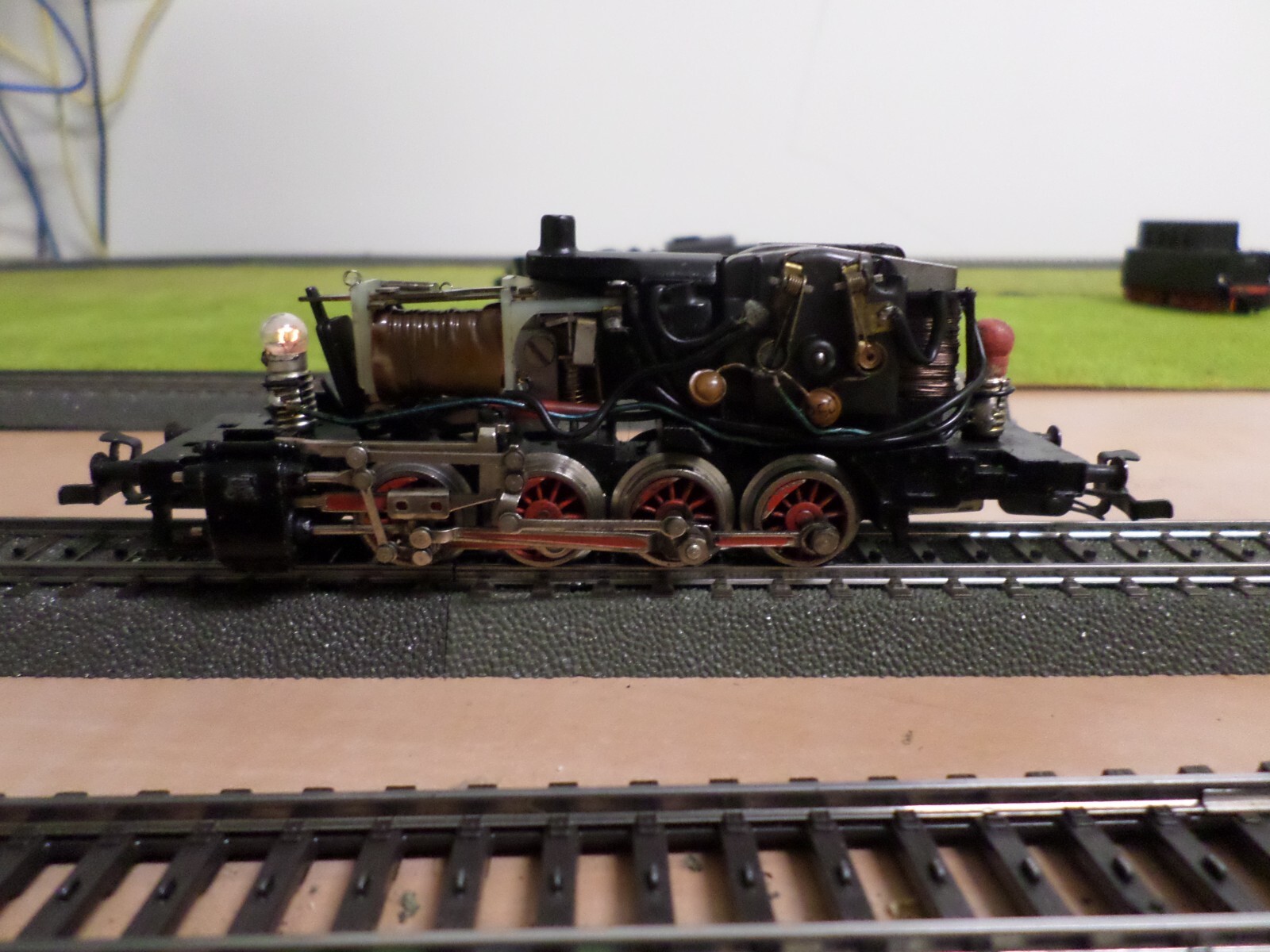 Marklin 3032 HO DB BR 81 Steam Locomotive, Analogue, 3 Rail (c)