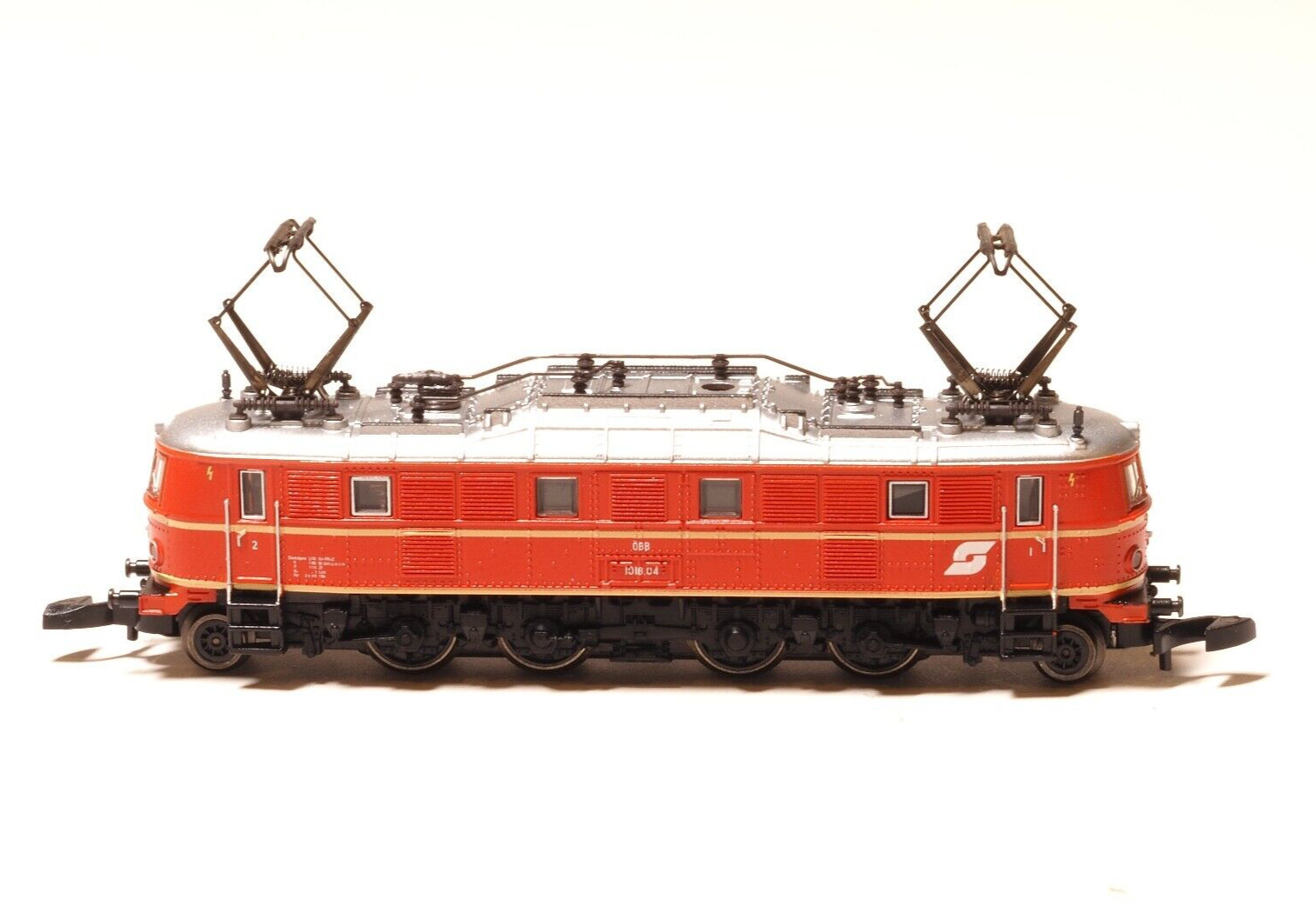 88082 87354 Marklin Z locomotive car set Austria ÖBB 5 pole motor LED light