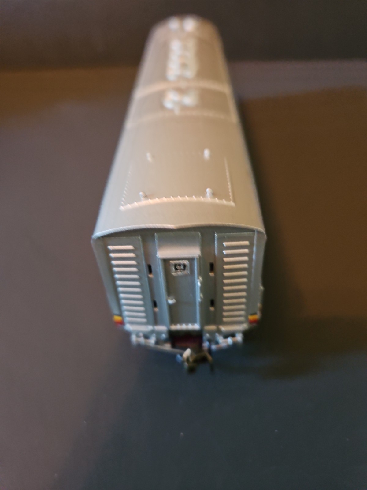 Broadway Limited AT&SF War Bonnet – EMD F7 B AT&SF #37A Parts only