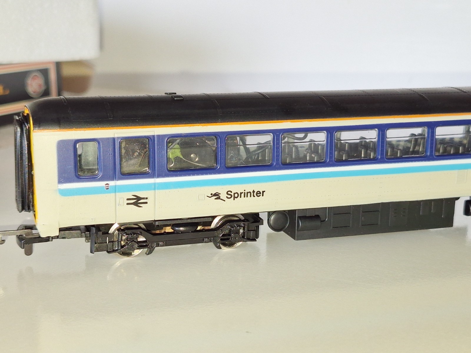 Dapol D083 2 Part DMU Set. New Old Stock. Mint Cond. Boxed. 2 Rail DC. OO Scale.