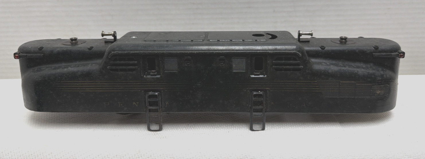LIONEL ORIGINAL O-GAUGE 2332 GG-1 GREEN SHELL WITH WEIGHT & LIGHT BRACKETS
