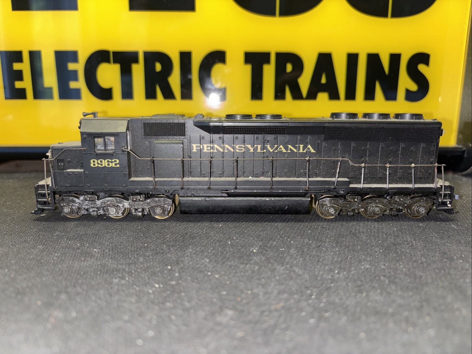 Athearn HO PRR 8962 Sd45 Diesel Engine For Parts/Reatoration