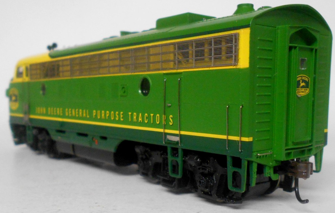ATHEARN Genesis HO Scale #1638 Precision Locomotives F-7-A/B Set JOHN DEERE