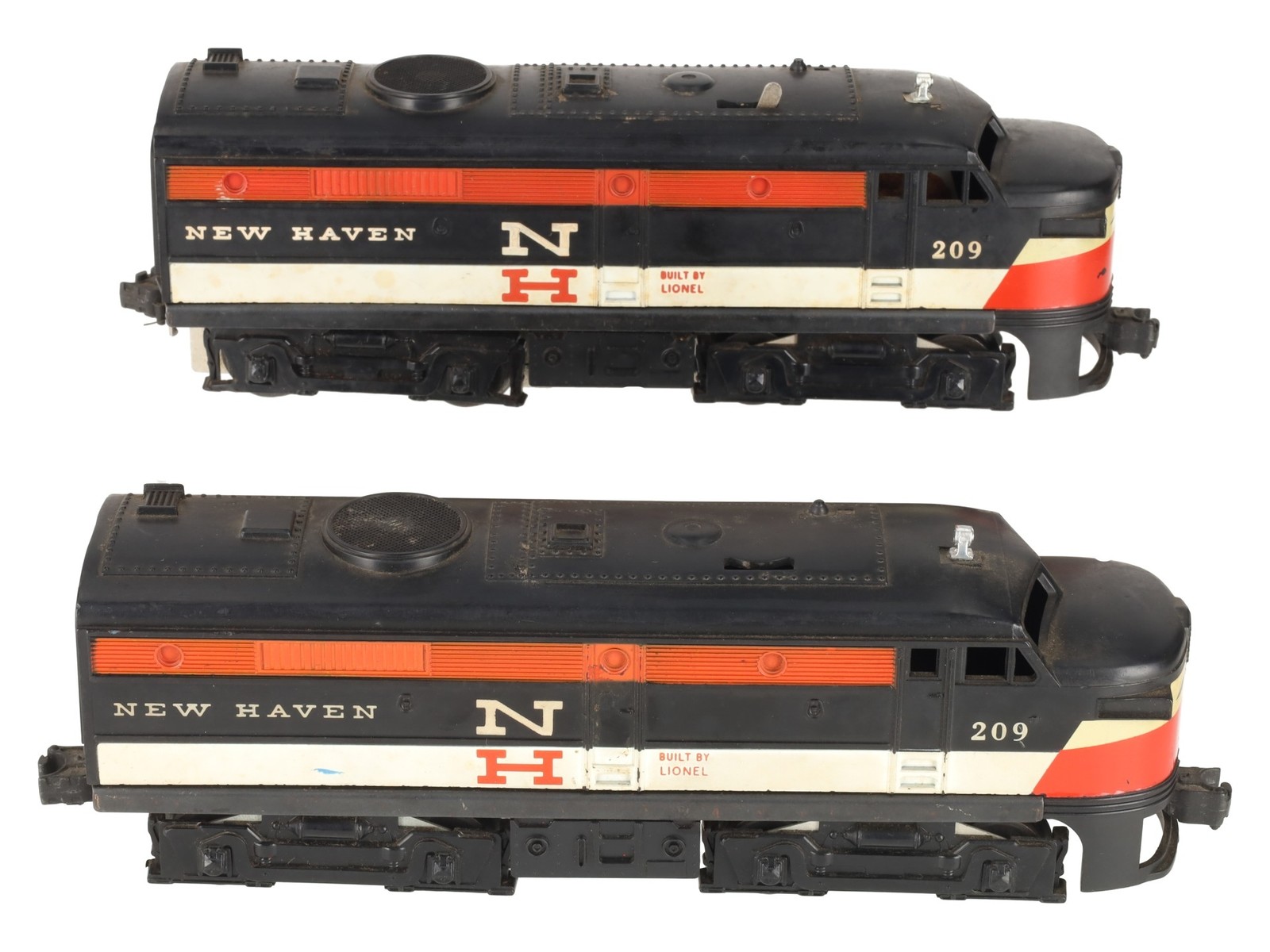 Lionel 209 Vintage O New Haven Alco AA Diesel Locomotive Set