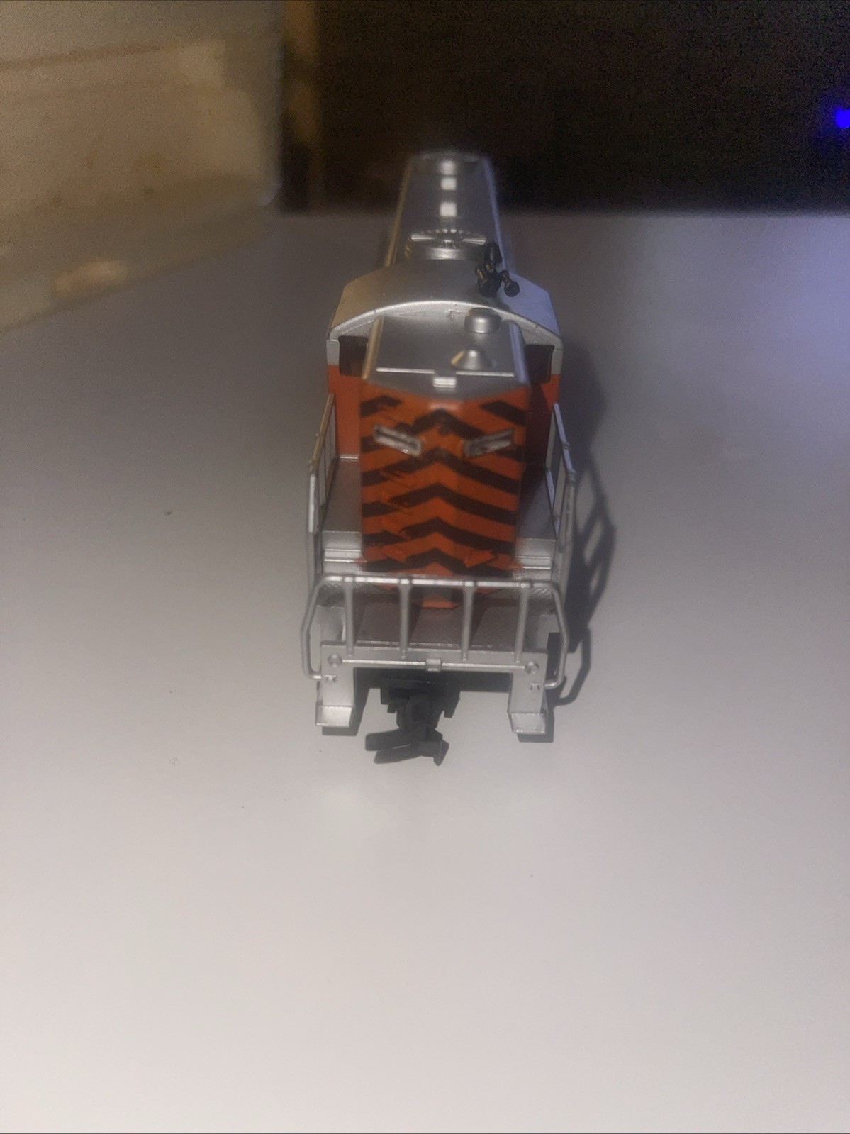 HO Scale Western Pacific GP38-2 Diesel Locomotive – Orange/Silver Tiger Stripe