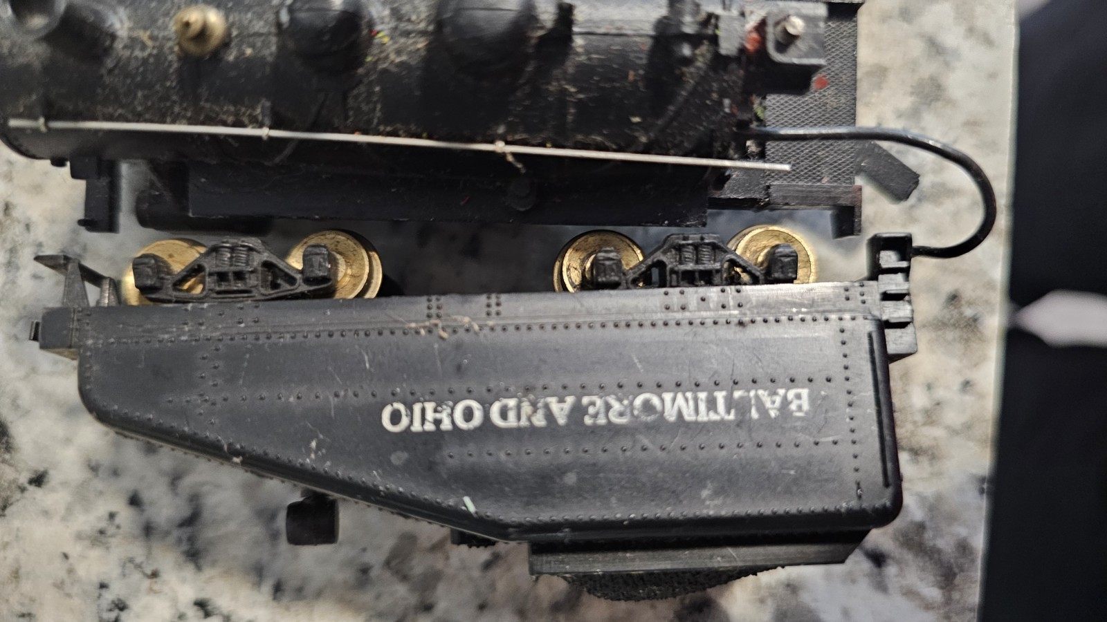 HO scale die-cast metal Rivarossi steam locomotive and tender