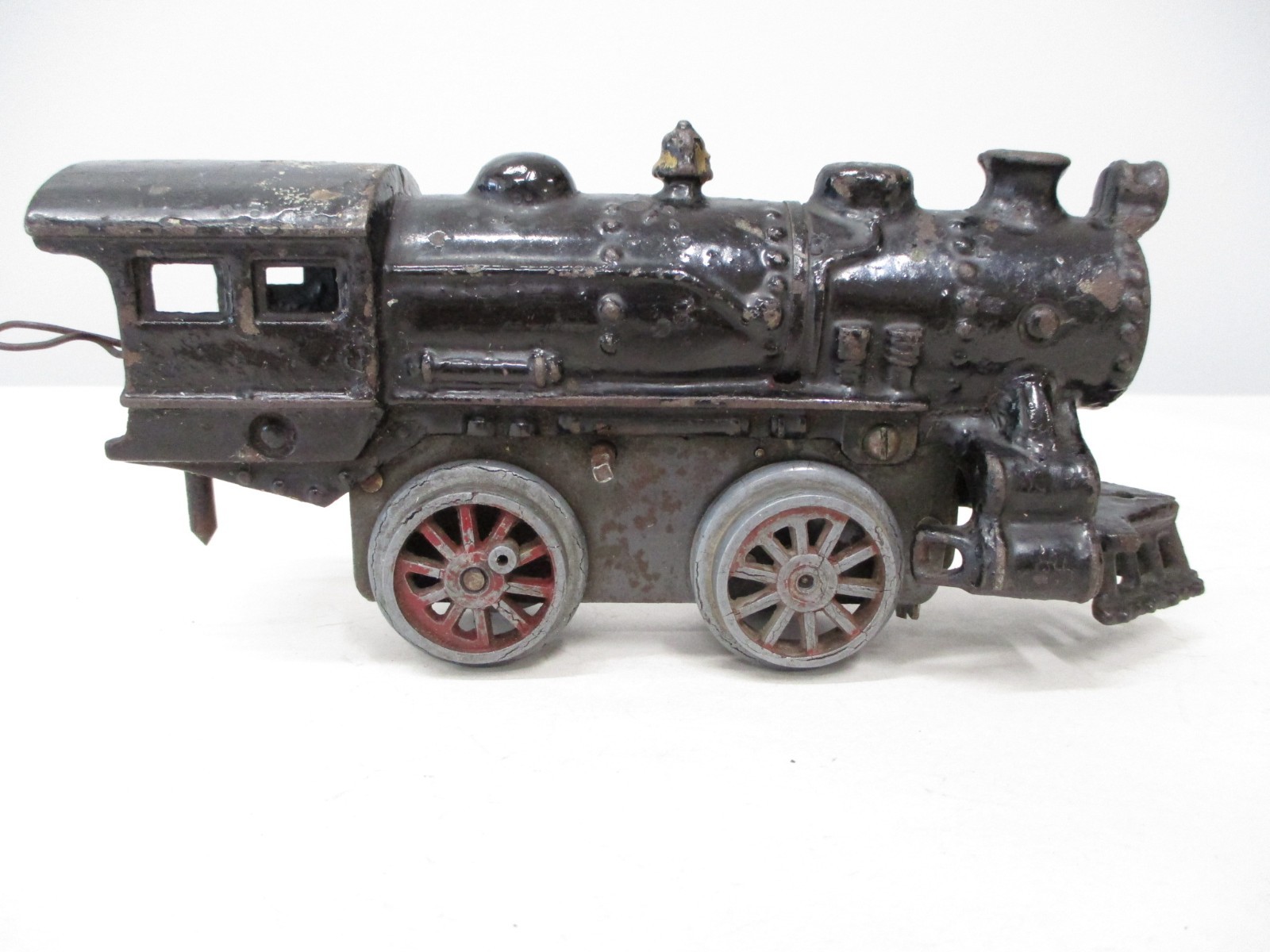 Ives No 19 Loco Cast Iron Windup 8 Inch Prewar O gauge X7728