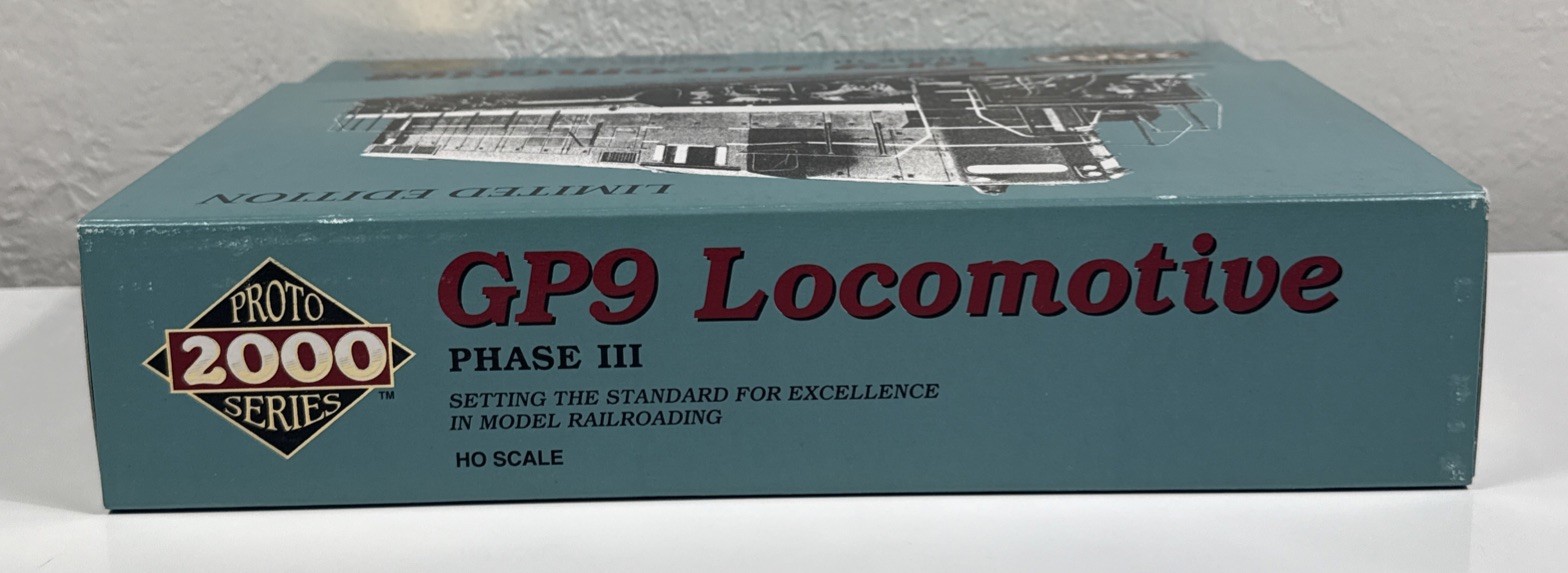 Proto 2000 Series HO Scale GP9 Phase III Item#21741 SP(SSW) #820 Loco PARTS ONLY