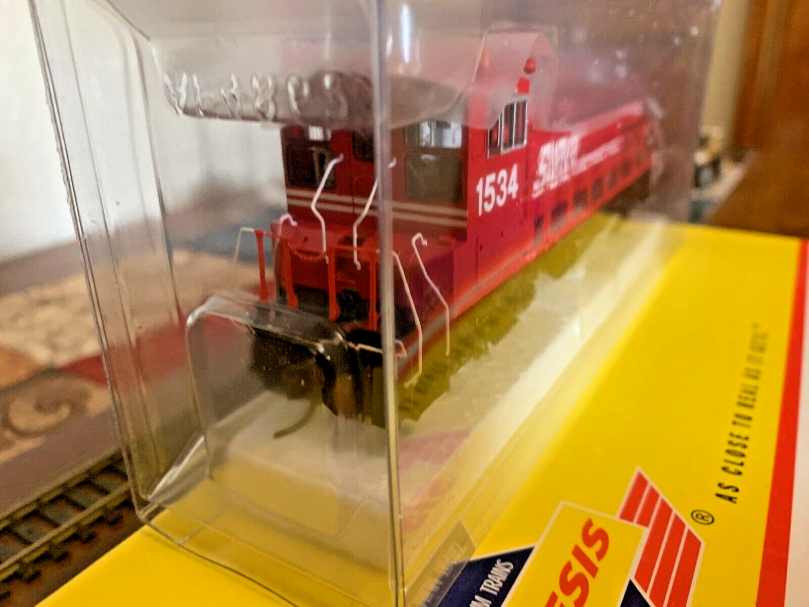 SOO LINE MP15ac SWITCH LOCO- DCC/TSUNAMI SOUND INTERIOR HO Scale -“GENESIS” NEW
