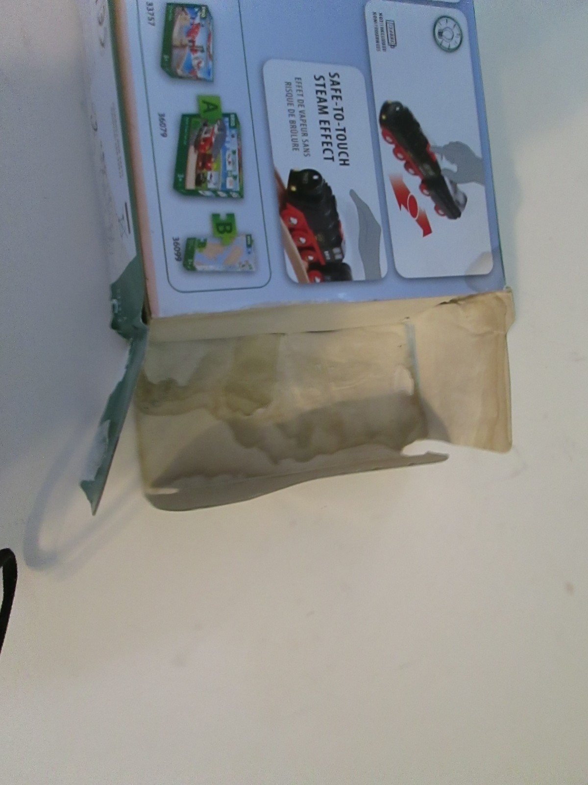 BRIO World 33884 Battery Operated Steaming Train Black & Red
