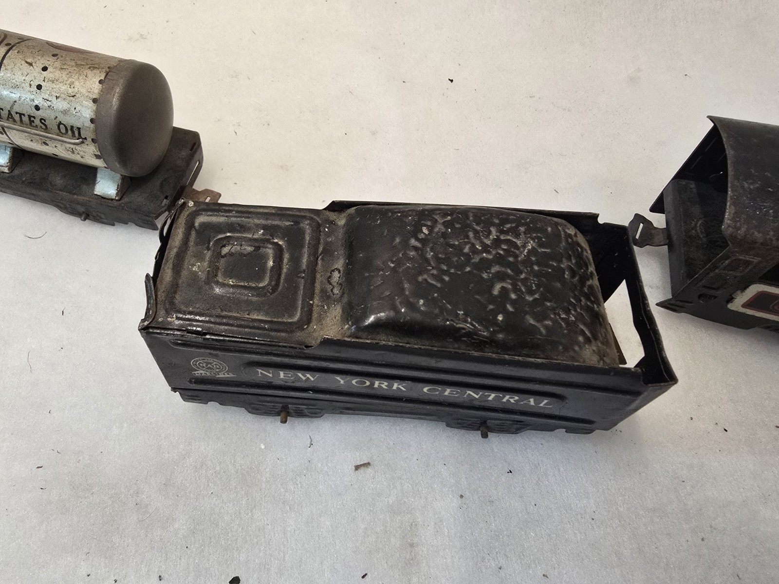 Vintage MARX Pre WAR Steam Locomotive and cars 2 manual switch tracks. Antique