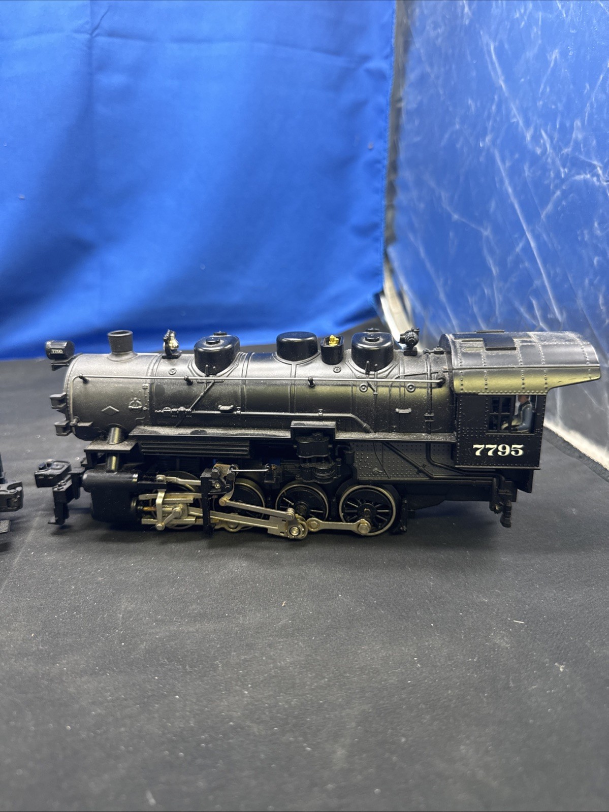 Lionel Trains #7795 New York Central Steam Locomotives & Tender, O Gauge