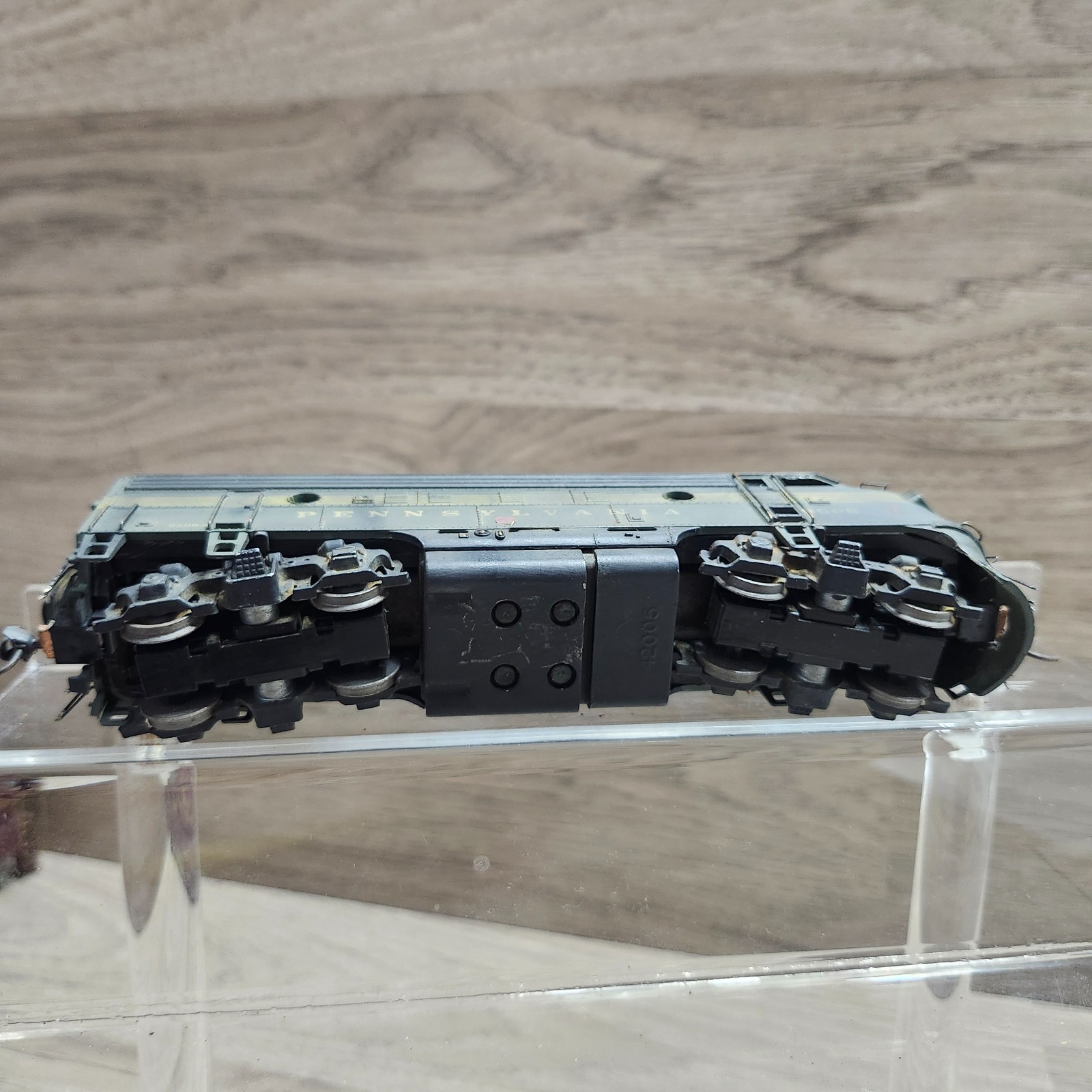 VINTAGE PENNSYLVANIA RAILROAD LOCOMOTIVE MODEL 9506 HO Scale