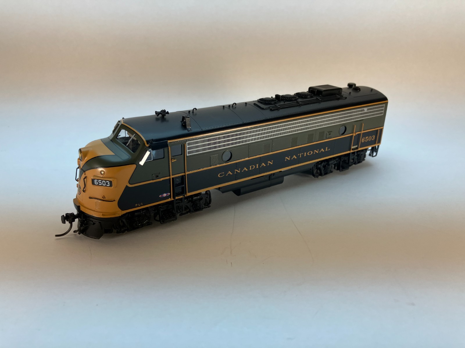 HO Brass diesel locomotive CNR #6503 Division Point DP-2090a