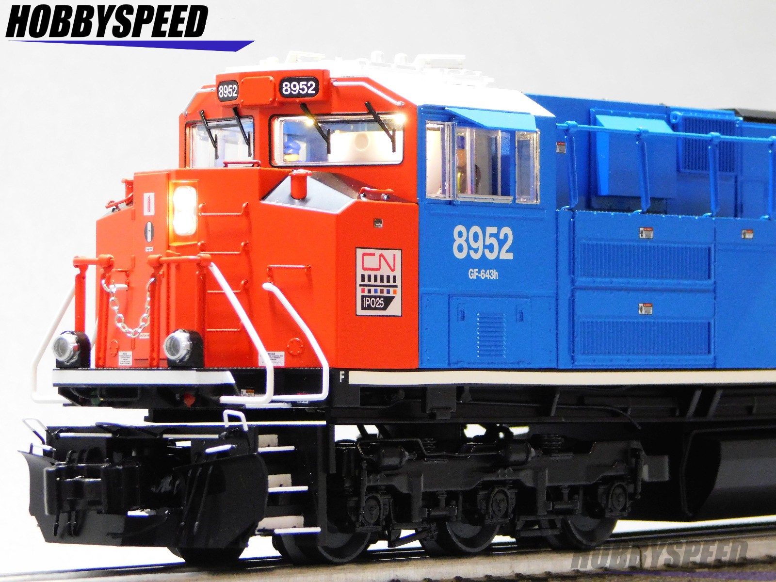 LIONEL BTO GRAND TRUNK LEGACY SD70M-2 #8952 DIESEL ENGINE O GAUGE 2533171 NEW