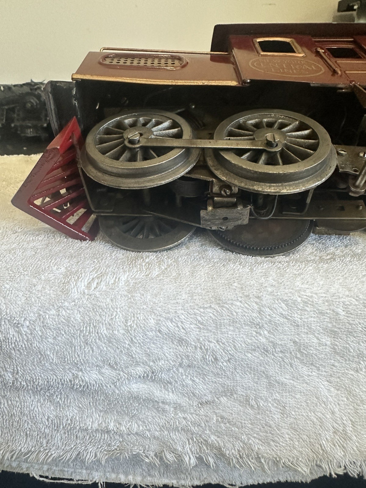 Prewar Lionel Standard Gauge No. 42 Electric Locomotive No. 35 & 36 Cars Runs