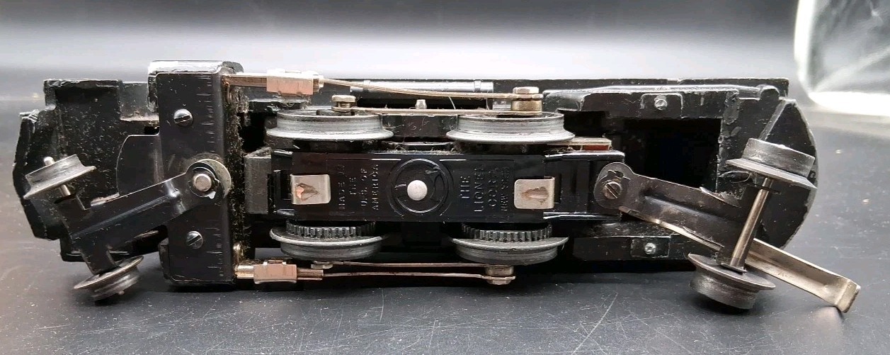 Lionel 1655 Vintage O Lines 2-4-2 Steam Locomotive with 6654W Tender NOT WORKING