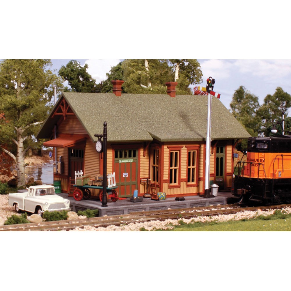 Woodland Scenics N KIT Woodland Station WOOPF5207 N Buildings