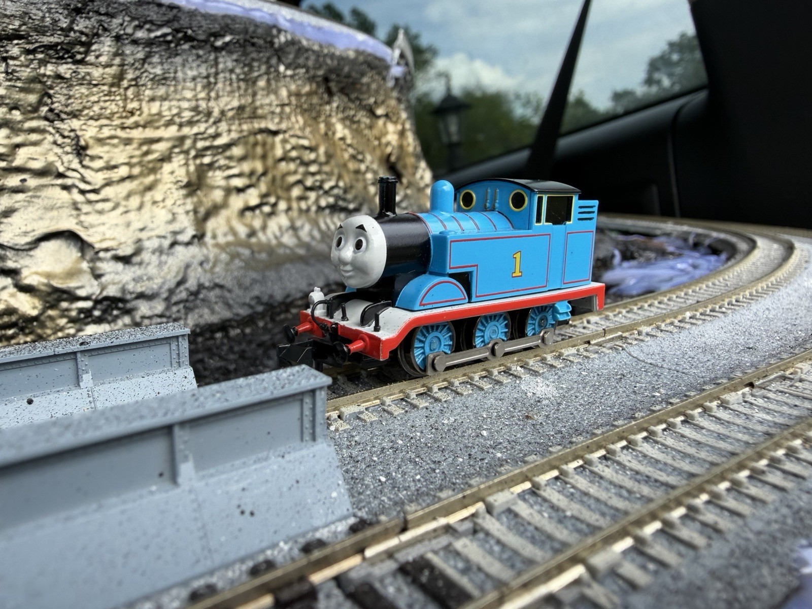 Bachmann Trains Thomas & Friends – Thomas The Tank Engine 1/160 Scale Locomotive