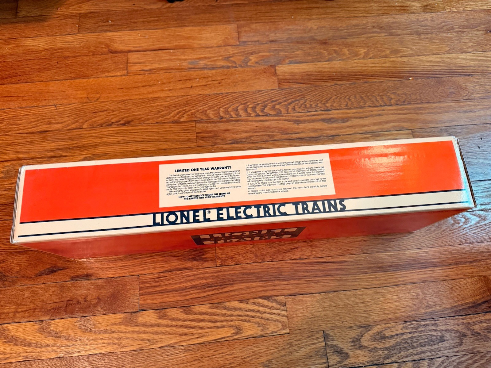 Lionel 6-18000 O Gauge Pennsylvania 0-6-0 B6 Switcher Locomotive & Tender #8977