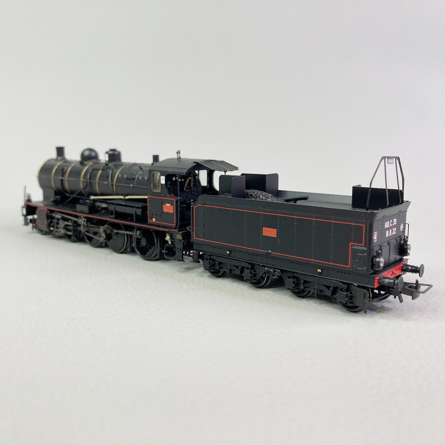 Jouef HJ2406S 140 C 38 Green/Black Livery, Red Decorations, SNCF, DCC SOUND