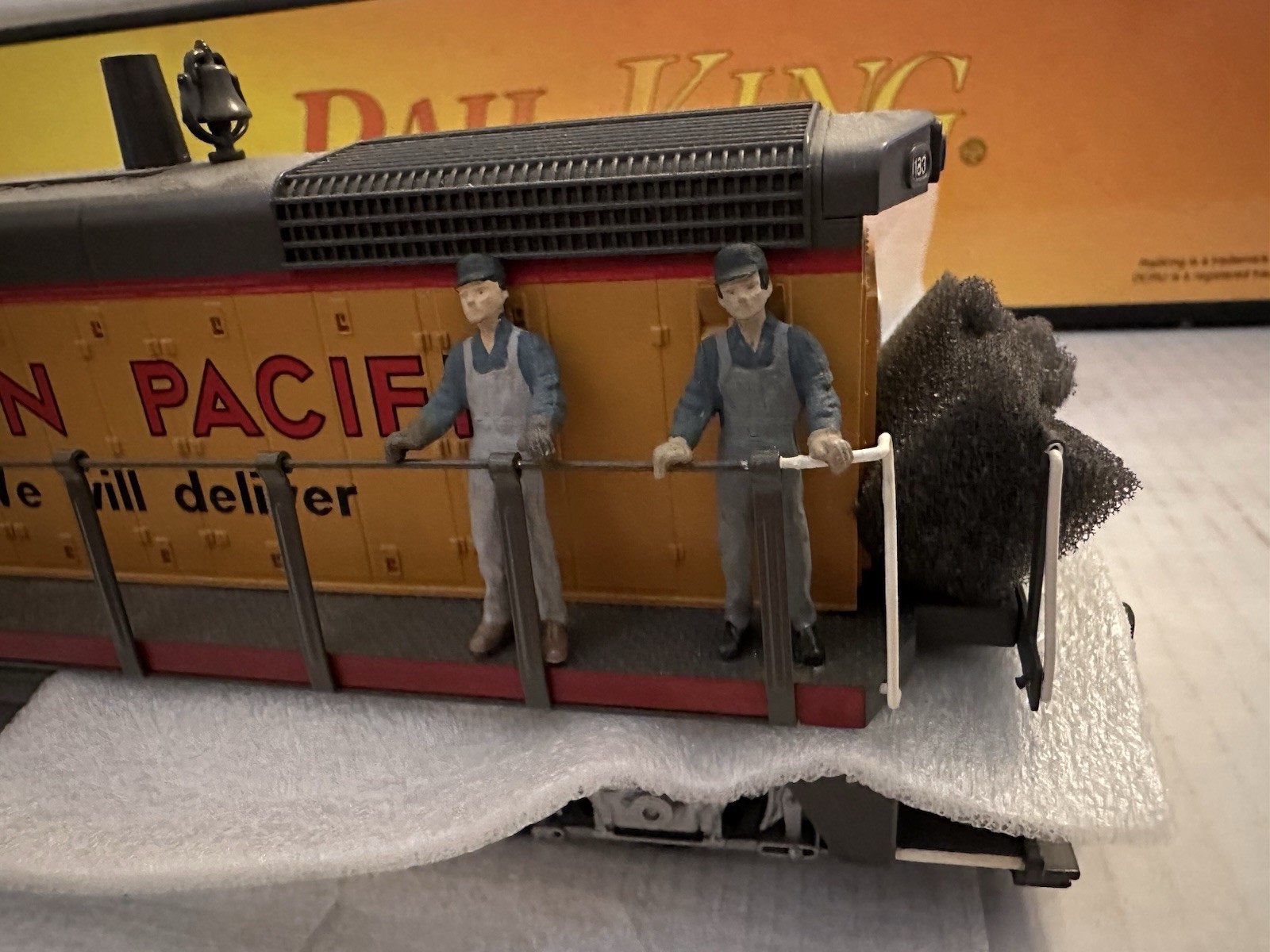 MTH O 30-2215-0 Union Pacific SW-1500 Switcher Diesel Engine W/ Loco Sound