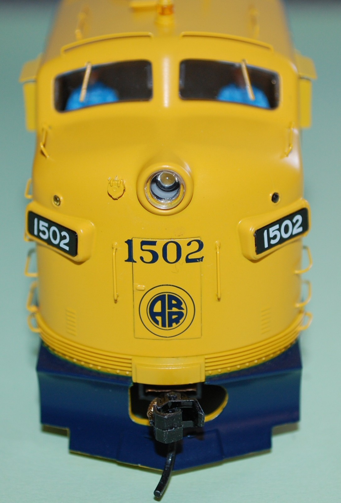 Walthers 920-40711 EMD F7A- Alaska Railroad #1502 locomotive Tsunami Sound & DCC