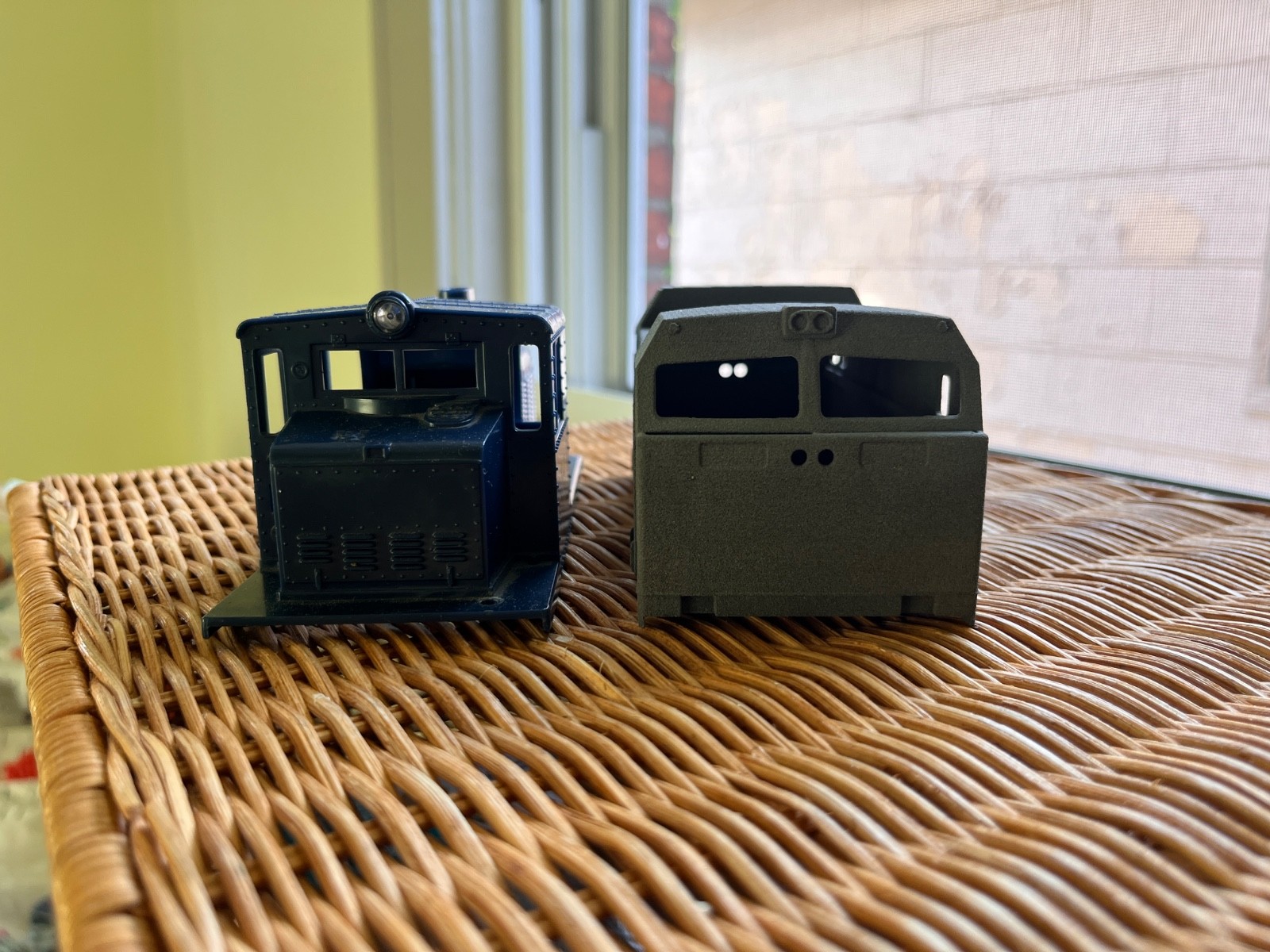 Lionel O Gauge Industrial Diesel Switcher Custom E60CH Body Shells (Undecorated)