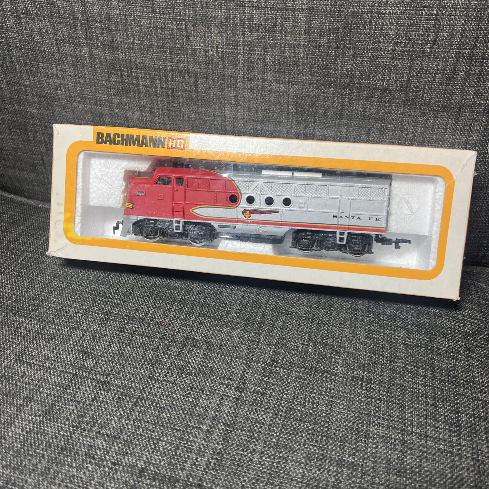 Bachman Santa Fe Deisel Locomotive HO Scale