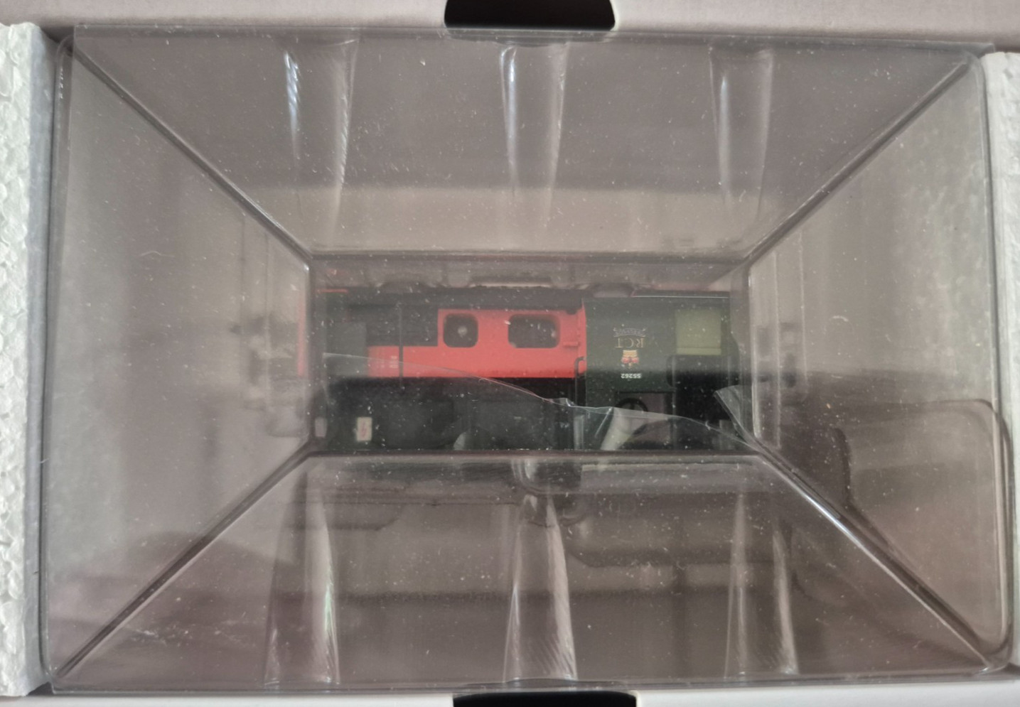 MäRKLIN 36825 4MFOR BRITISH ARMY THE RHINE ROYAL CORPS DIESEL LOCOMOTIVE HO NEW
