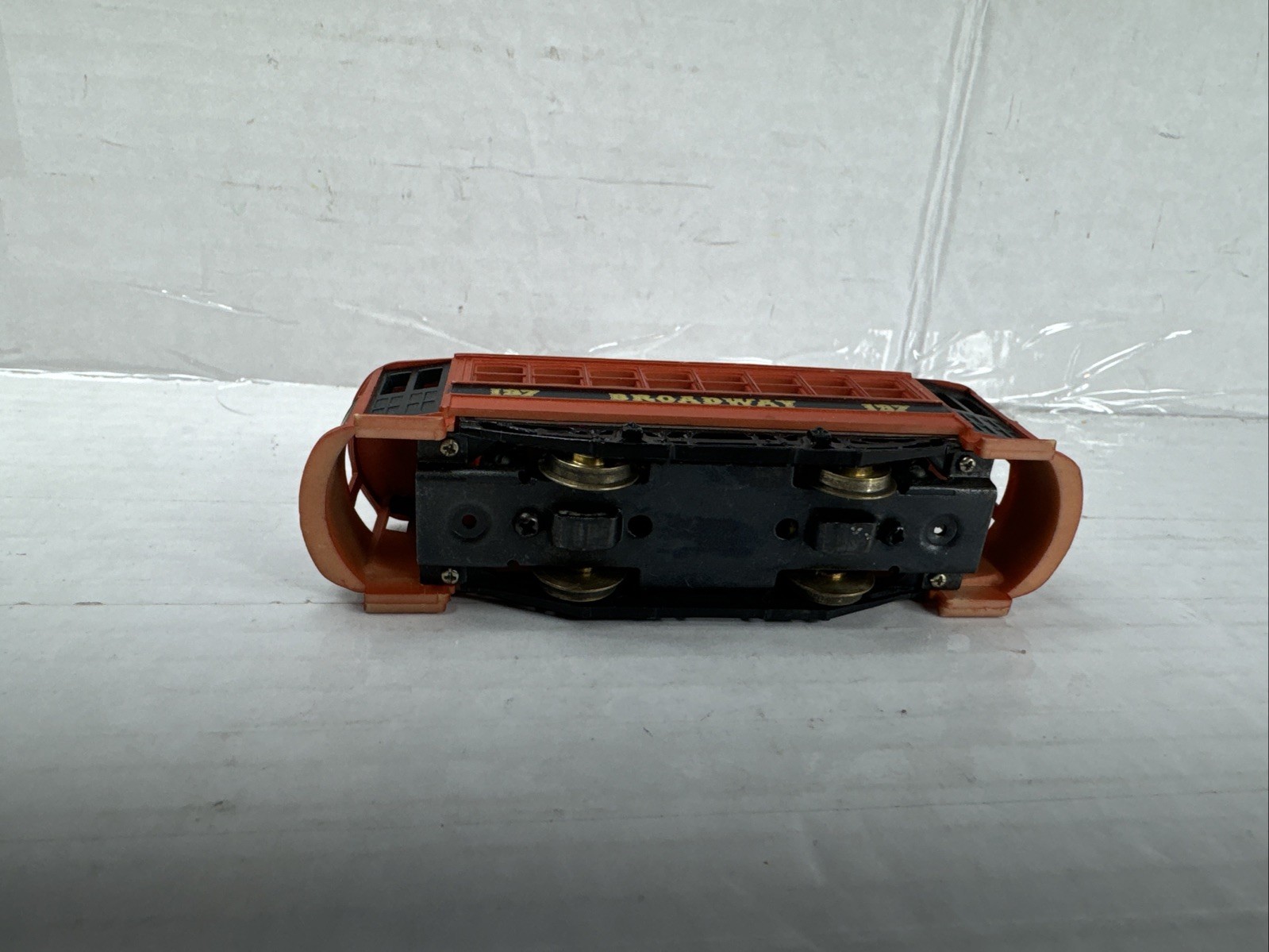Bachmann Ho Scale #137 Broadway Trolley Powered For Train Set Layout