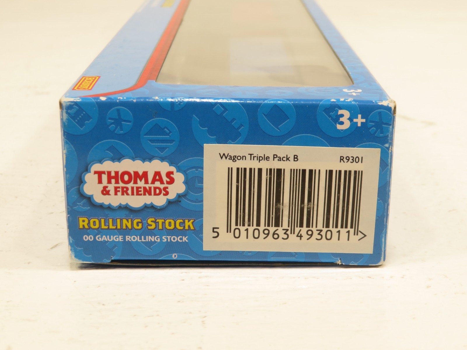 Hornby R9301 OO Gauge Thomas & Friends Wagon 3 Pack LN