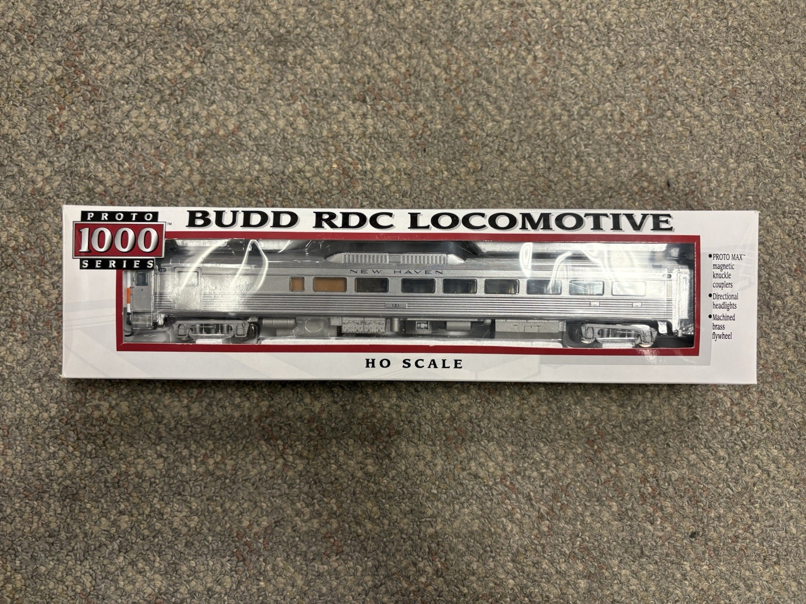+ Proto Series 1000 Walthers HO New Haven #121 RDC-2 Coach Baggage Car 920-35304