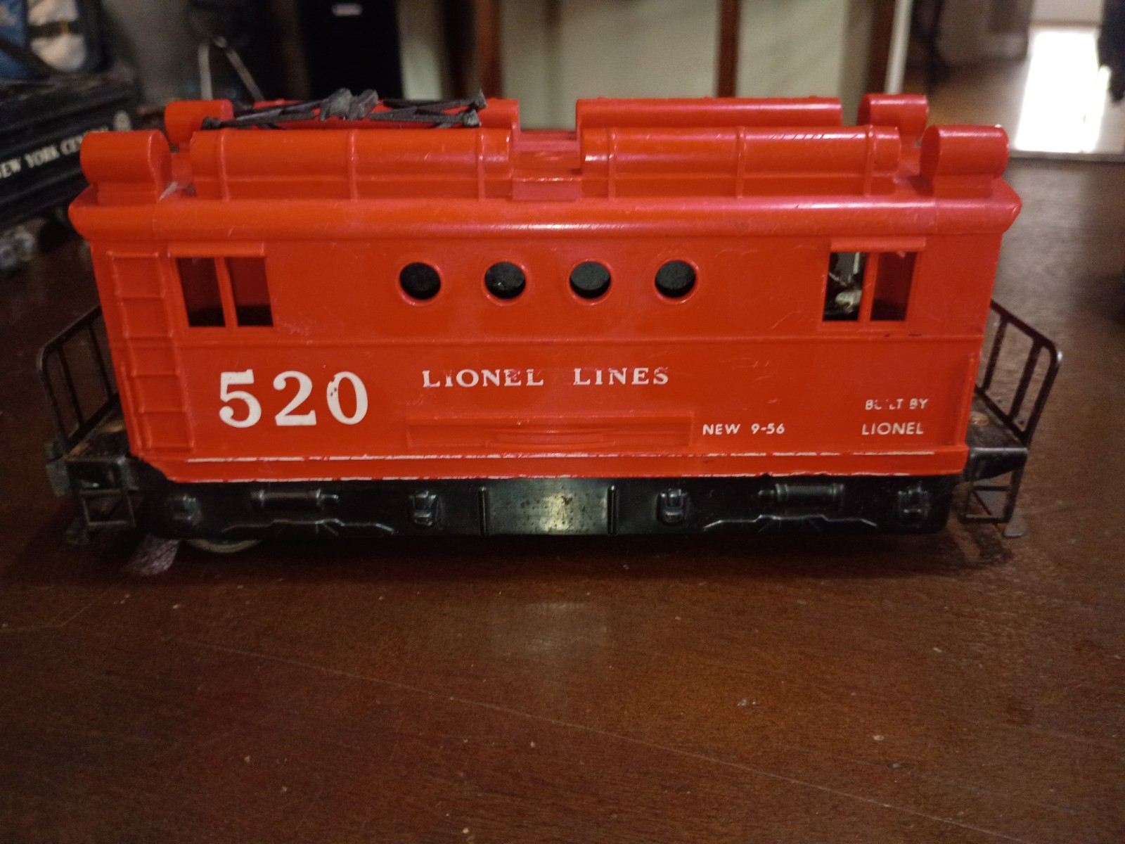 Lionel No. 520 Box Cab Electric Locomotive, Working