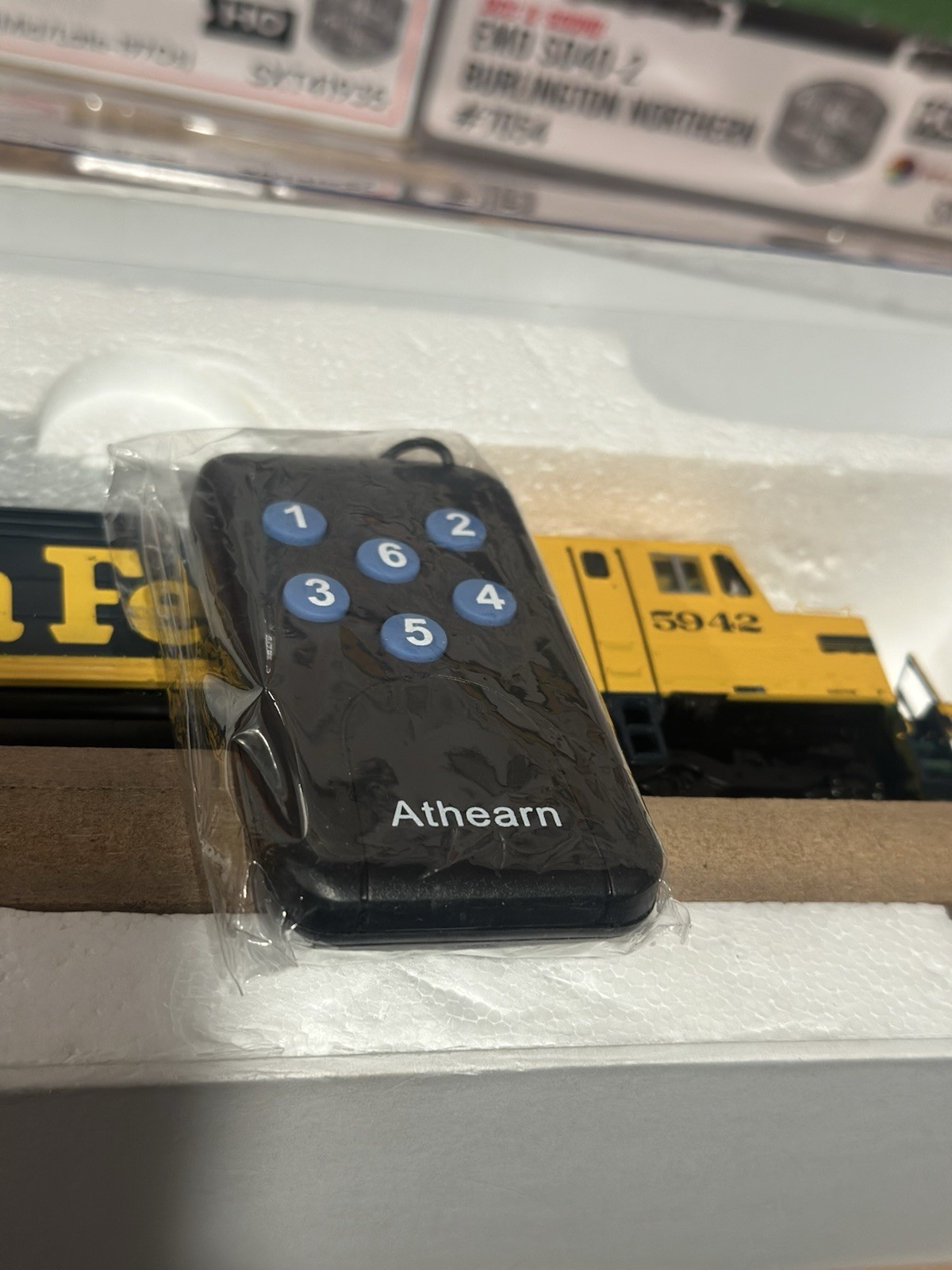 Athearn Genesis HO FP45 Santa Fe #5942 DCC&Sound Diesel Loco Used heavily