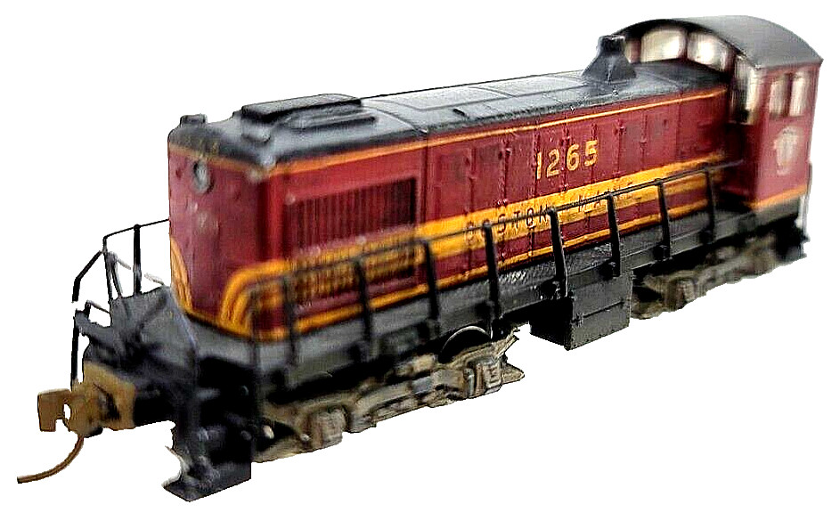 N 9mm Arnold 5024 Alco S-2 Diesel loco Boston & Maine #1265 (Tested) knuc cplrs