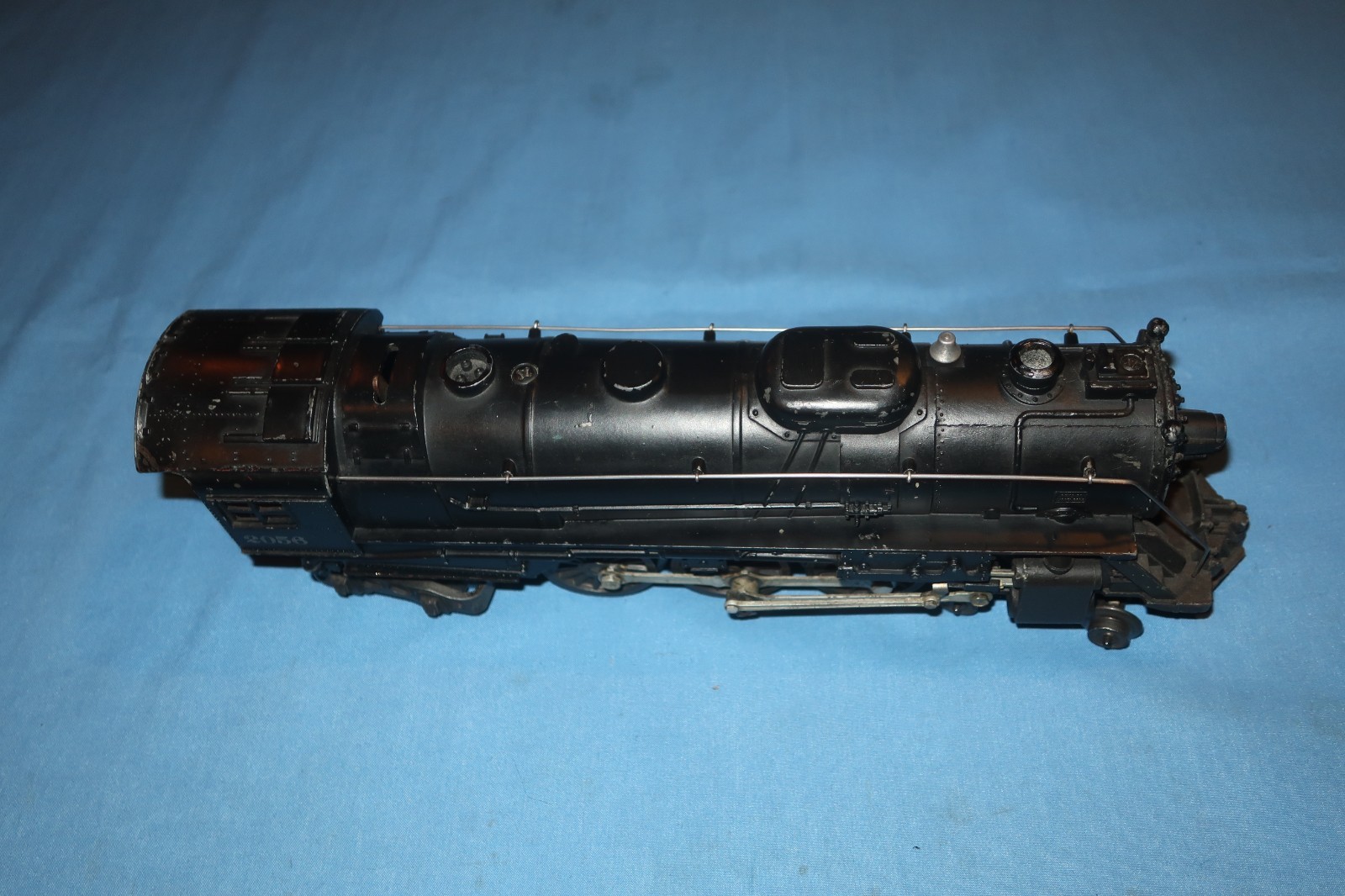 Lionel #2056 Hudson Steam Locomotive. Runs and Smokes Well