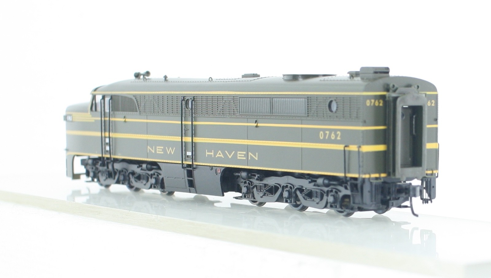 HO Proto 2000 21615 New Haven PA Diesel Locomotive #0762 DCC Ready
