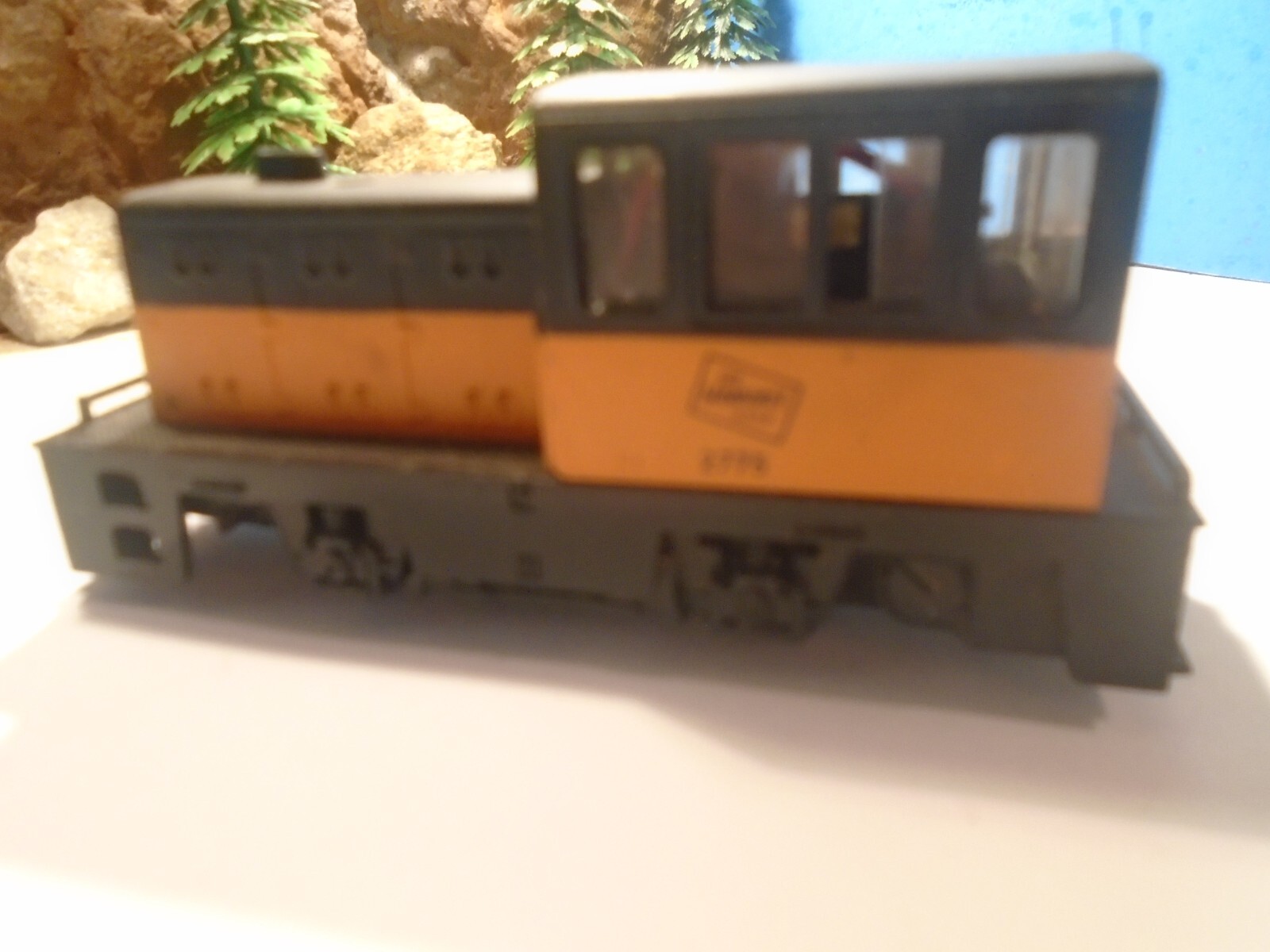 HO S THE MILWAUKEE ROAD No 2775 DOCKSIDE YARD SWITCHER, TRACK TESTED 5-118-5-5