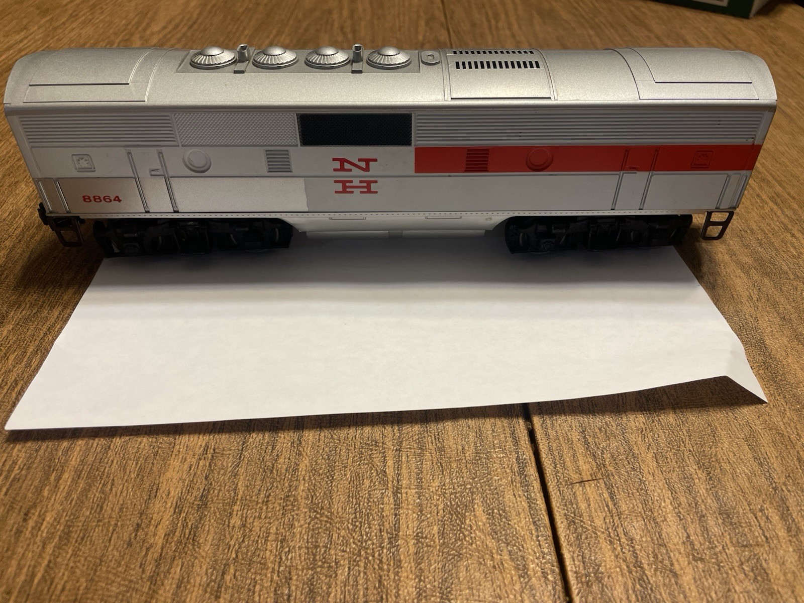 LIONEL NEW HAVEN Railroad Train F3-B DUMMY DIESEL Locomotive 6-8864