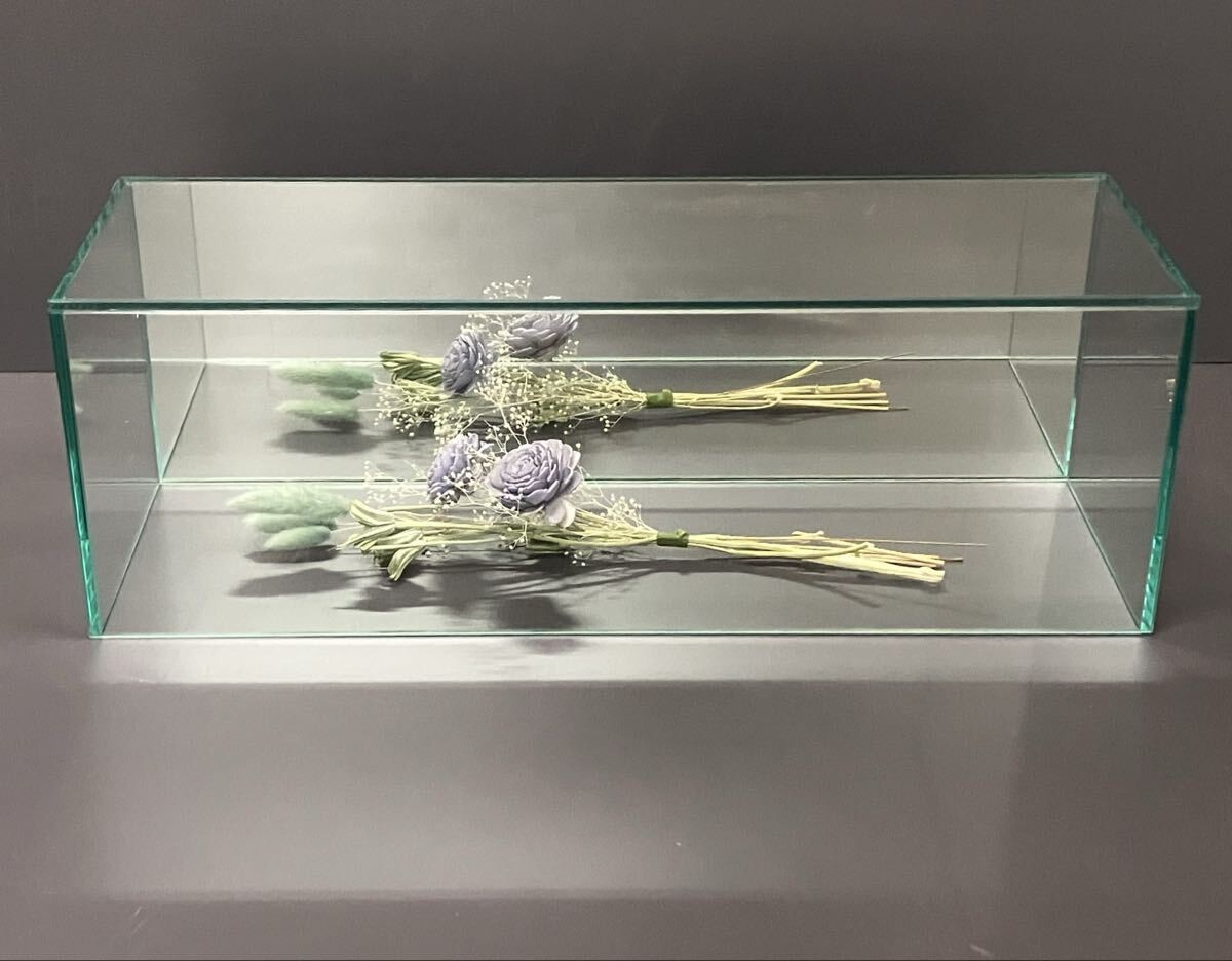 Custom mirror specification glass case 450x150x155mm for store display,