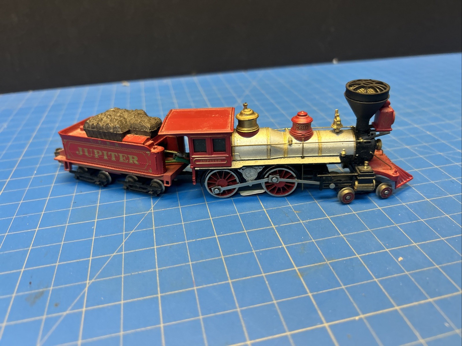 Bachmann HO Scale Central Pacific CPRR Jupiter 4-4-0 Steam Locomotive & Tender