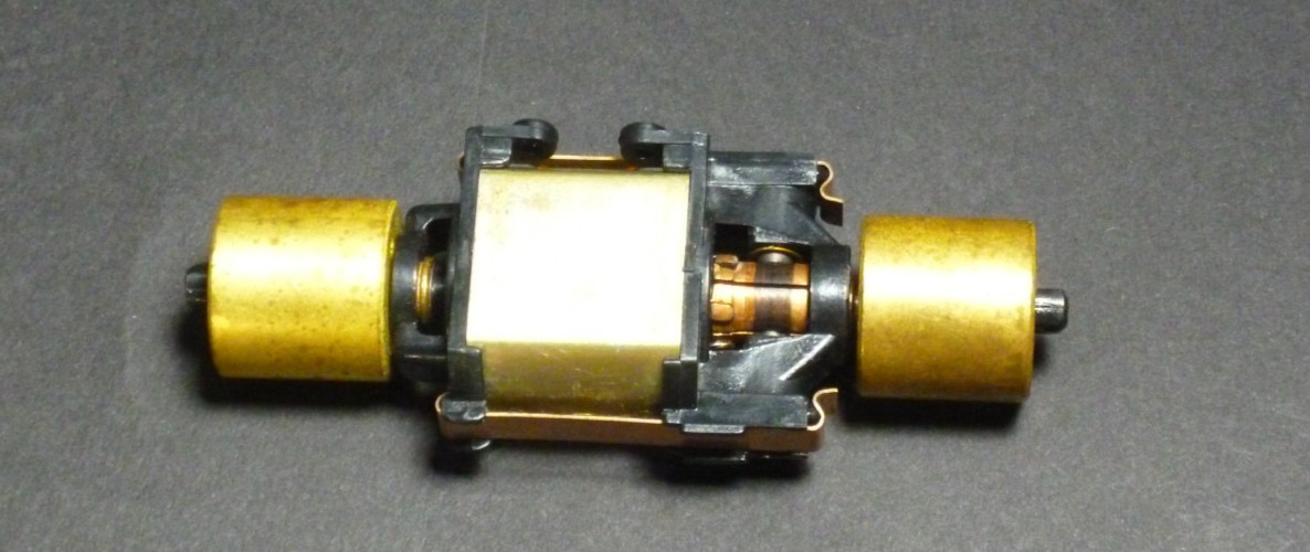 Ho Athearn Diesel locomotive motor GP35,38,38-2,40-2,50,60 U28B F7A.B Brass fly