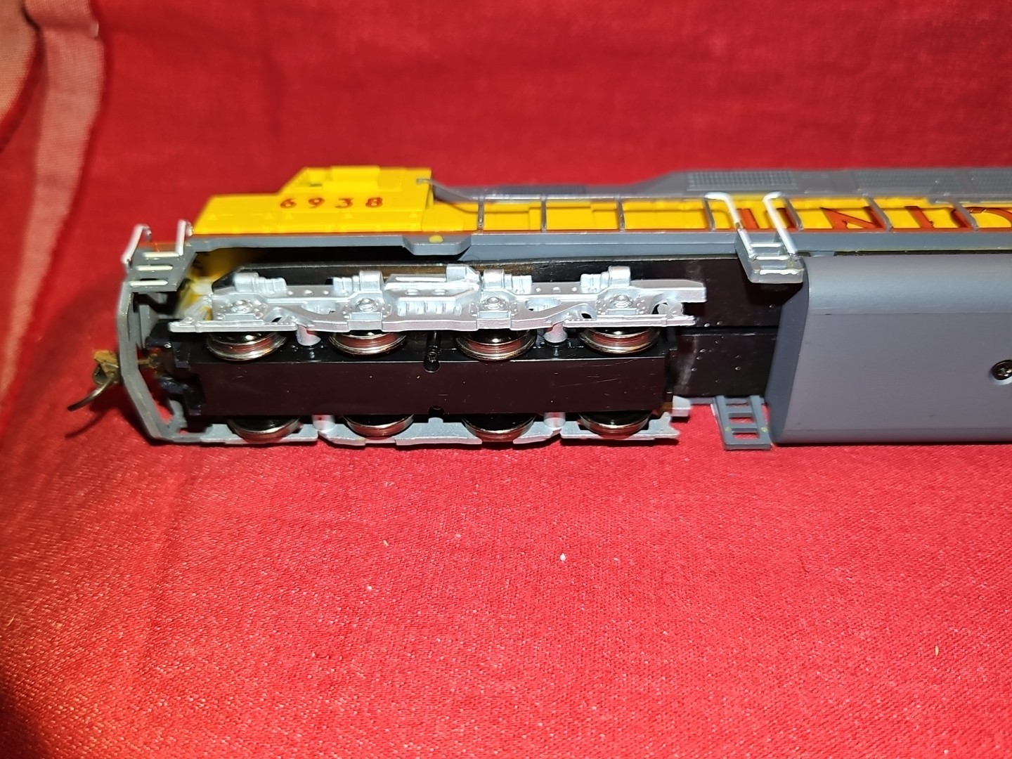 Bachmann HO Union Pacific Dd40AX 16 Wheel Diesel Locomotive # 6938