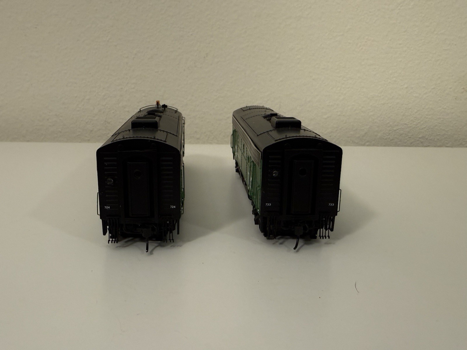 Burlington Northern F7 A/B #724 #733 Walthers Proto HO Scale DCC & Tsunami LED