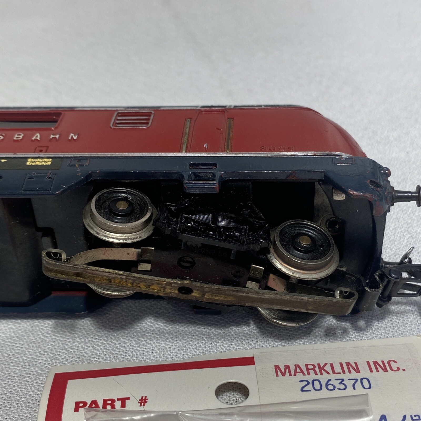 Märklin 3021 – Diesel Locomotive Deutsche Bundesbahn V200027 – H0