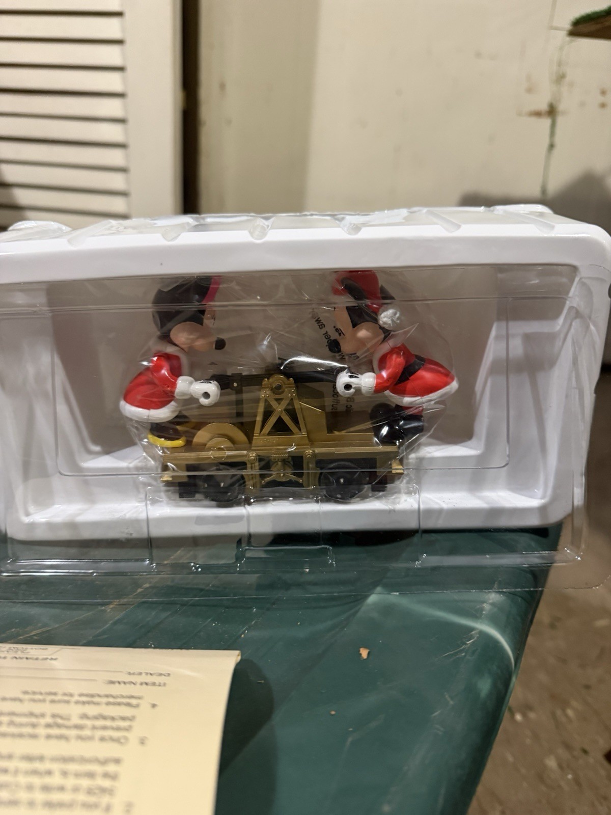 Lionel 6-18433 Mickey Minnie Mouse Disney Christmas Handcar O Gauge Train motor
