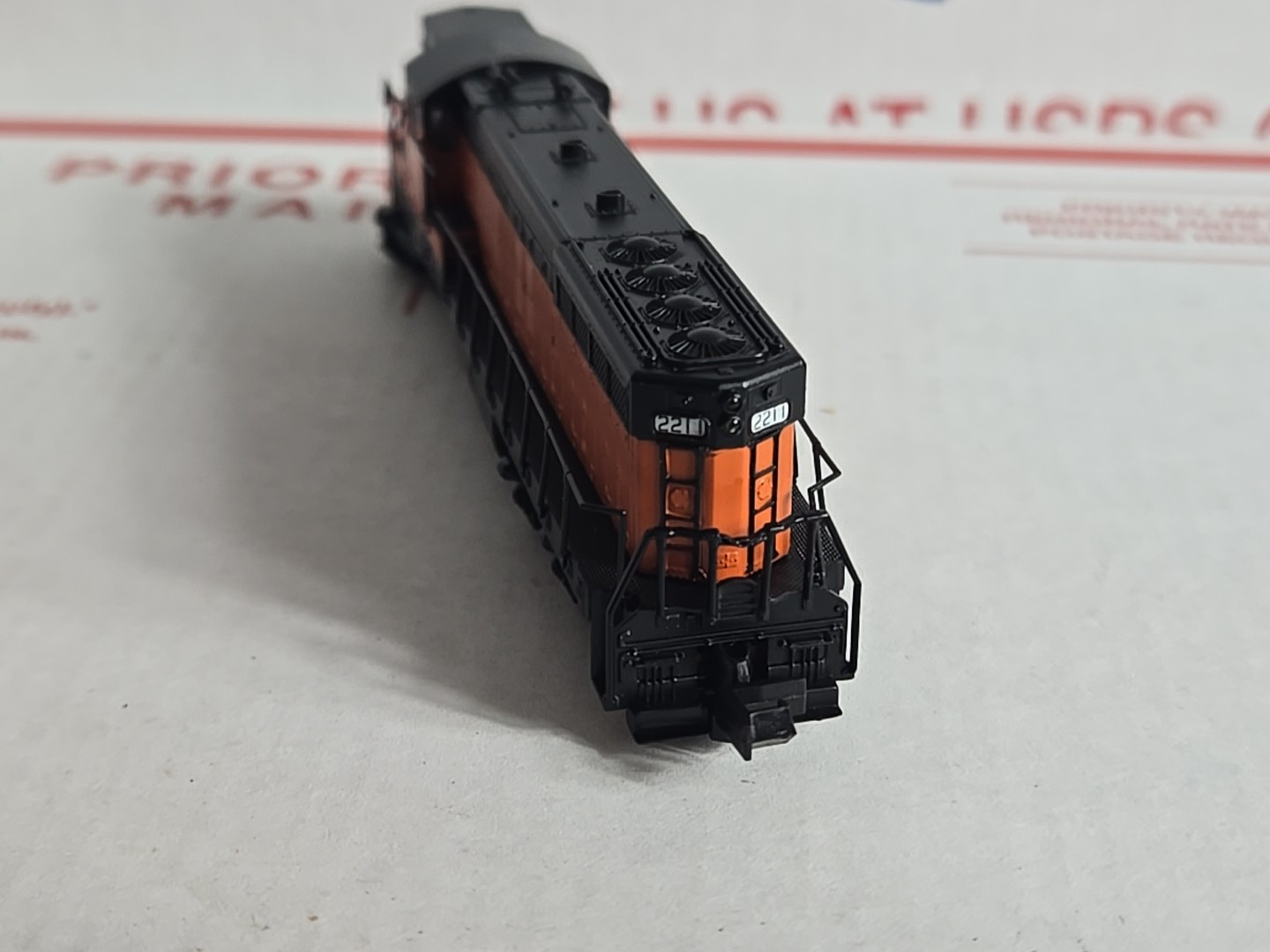 Life Like 7725 N SD7 LOCO MILWAUKEE #2211, N Scale