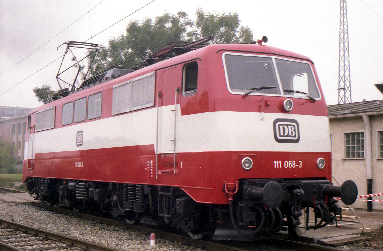 Marklin HO 1:87 AC German Deutsche Bundesbahn BR 111 ELECTRIC LOCOMOTIVE MIB`85!